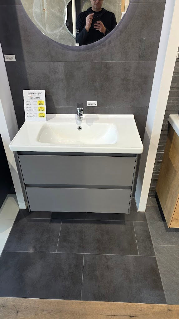 Waschbecken mit Unterschrank